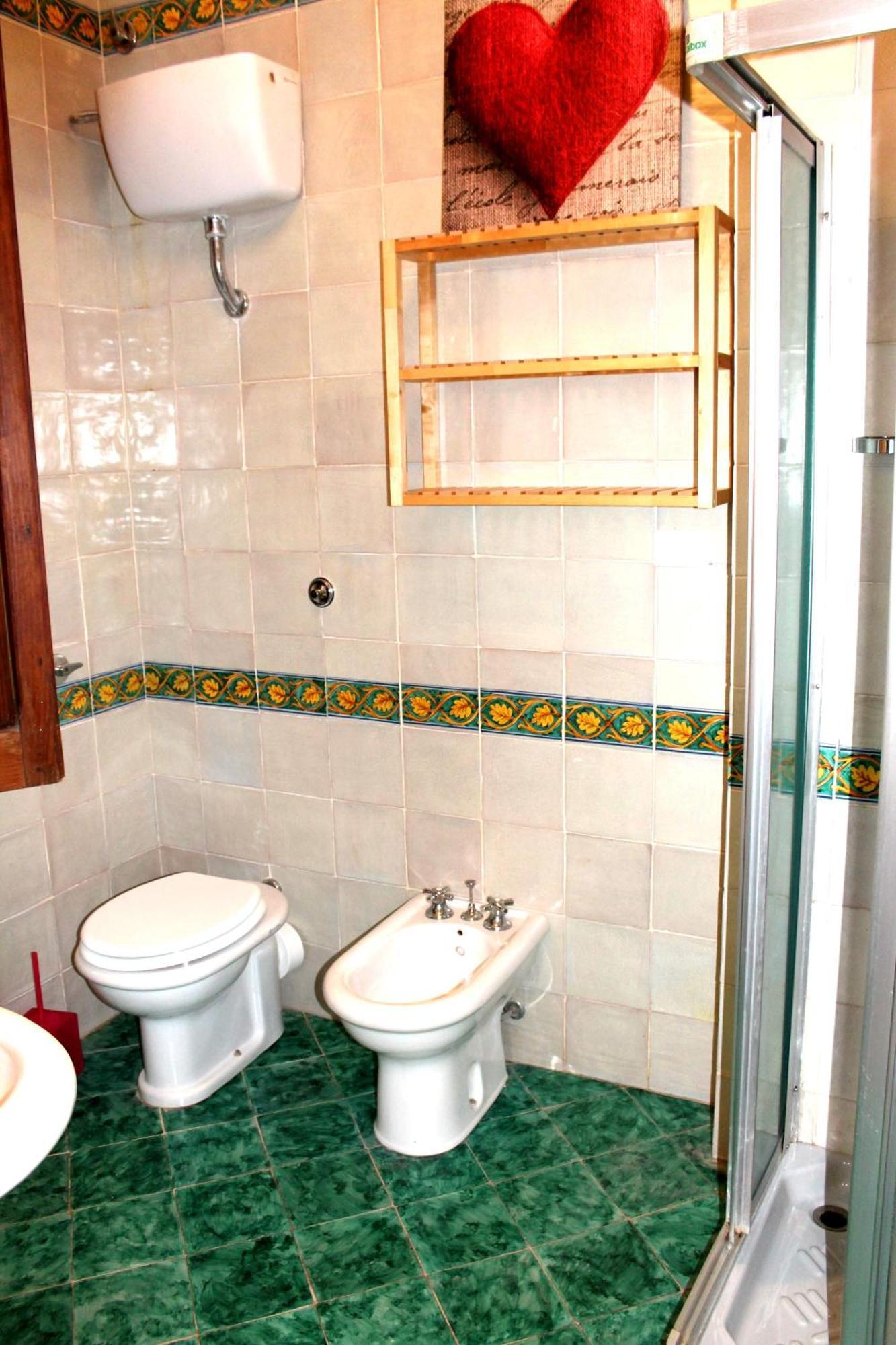 B&B Nettuno San Leone Rum bild