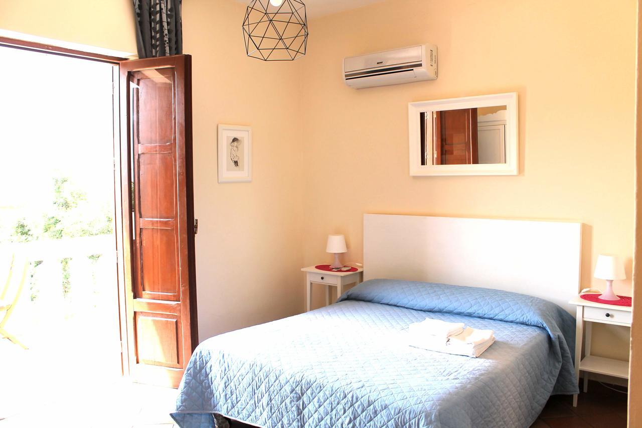 B&B Nettuno San Leone Exteriör bild