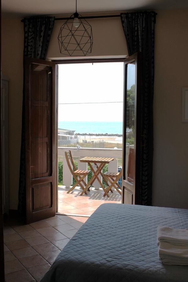 B&B Nettuno San Leone Exteriör bild